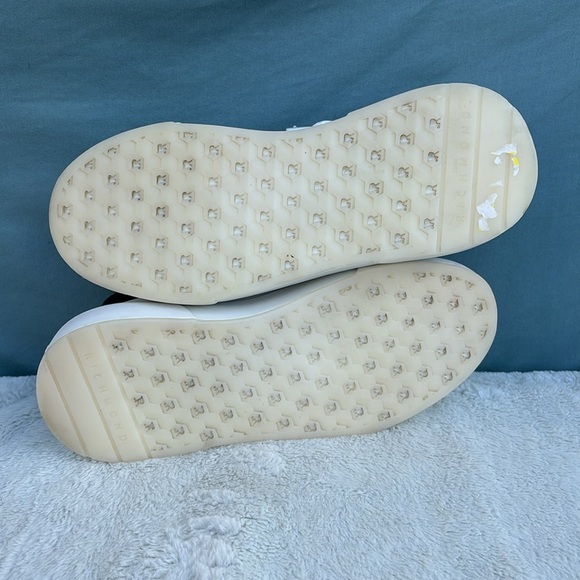 EUC John Richmond Logo Stamp Sneakers EU 41 White Black Mens Casual Leather Lux - Picture 6 of 9